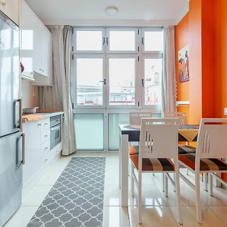 Apartment Flatguest Luis Morote - - - Wifi *
