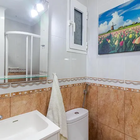 Flatguest Luis Morote - - - Wifi *