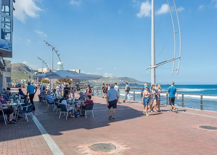 דירה Lindamar 605